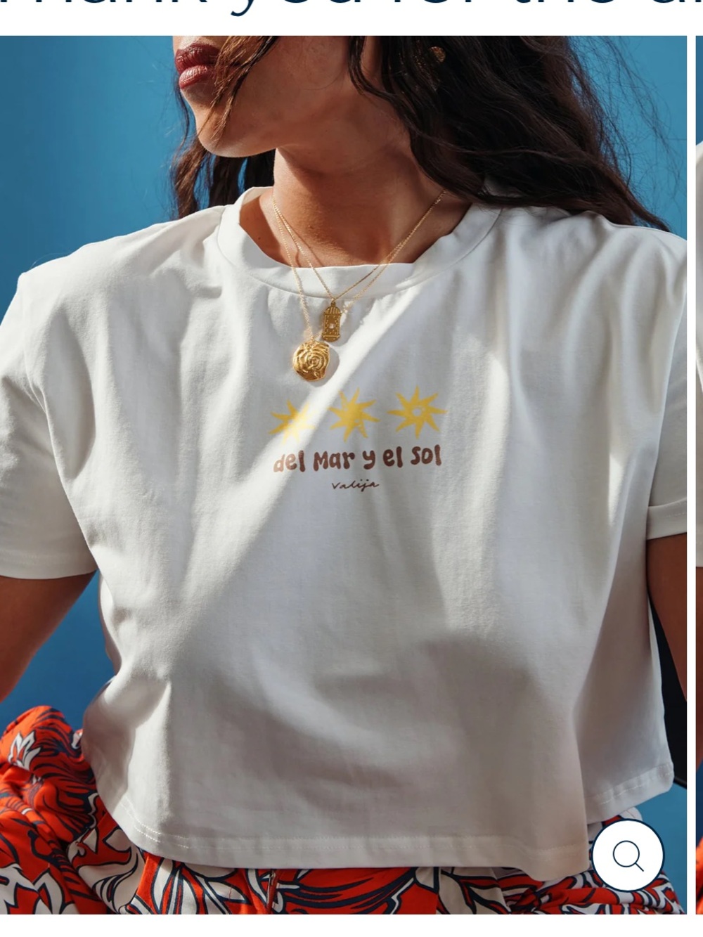 Valia White Casual Tee - Classic Logo Tag
